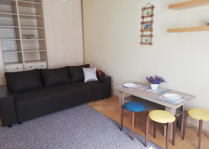 Dzīvoklis 15 Minutes From The And Center 7 Minutes From The Airport