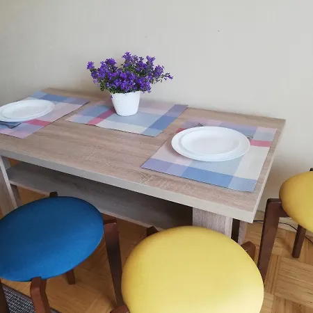 Apartment 15 Minutes From The And Center 7 Minutes From The Airport *